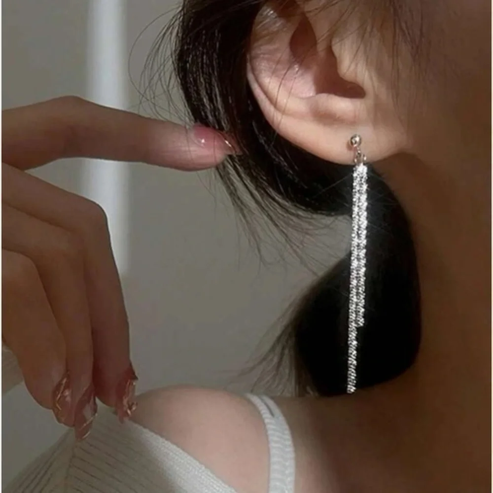 Rhinestone Tassel Drop Earrings